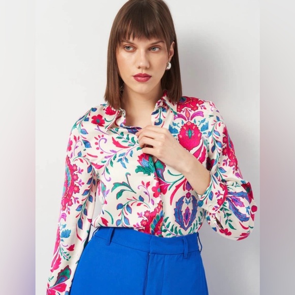 Zara Tops - ZARA Satin Spring Floral Button Down Blouse Womens L Business Casual Chic